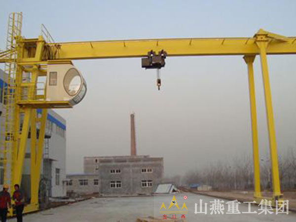 龍門(mén)起重機(jī)有哪些類(lèi)型？主要用途和特征是什么？